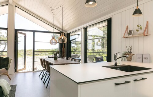 Beautiful home in Nexø with WiFi