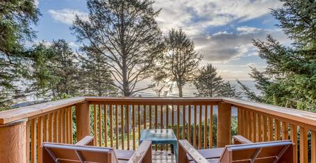 EAGLE'S NEST: Ocean View - Connect with the Soul of the Oregon Coast ...