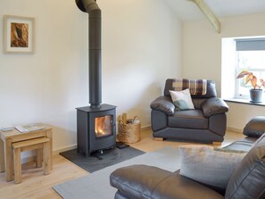 Unclassified image, 3 of 20, button - 2 bedroom accommodation in Trewellard, near St Just (Trewellard, near St Just)