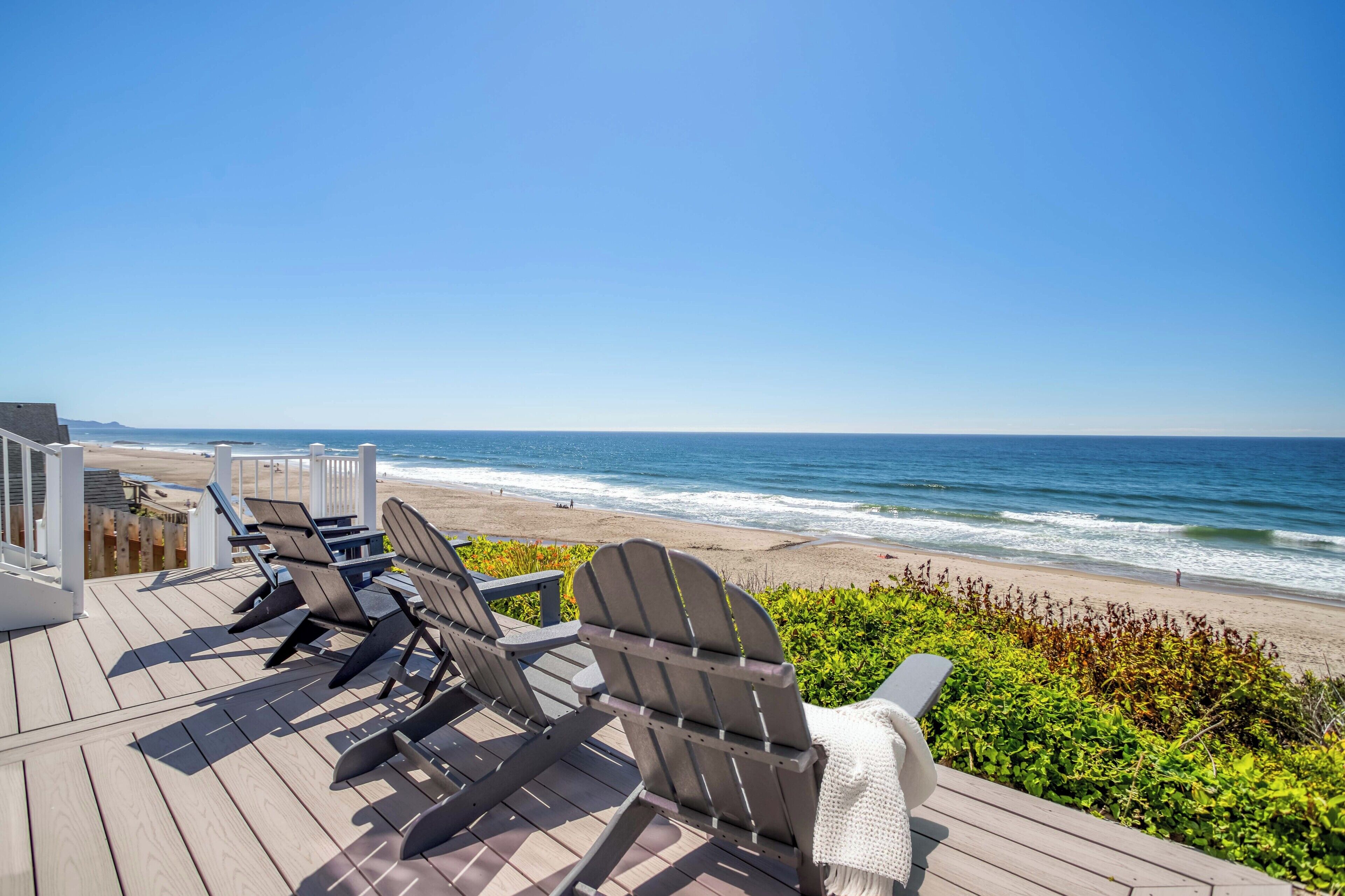 Enjoy this Oceanfront Beauty with Private Beach Access!