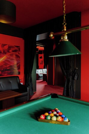 Nightclub - Complex Turistic Max International (Rasnov)