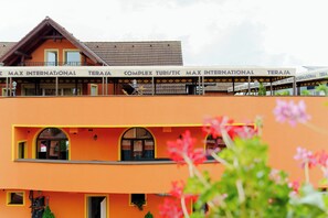 Exterior - Complex Turistic Max International (Rasnov)