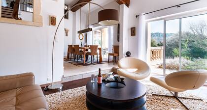 La Villa des Amoureux, Charme in der Drôme Provençale, mit gesichertem Pool