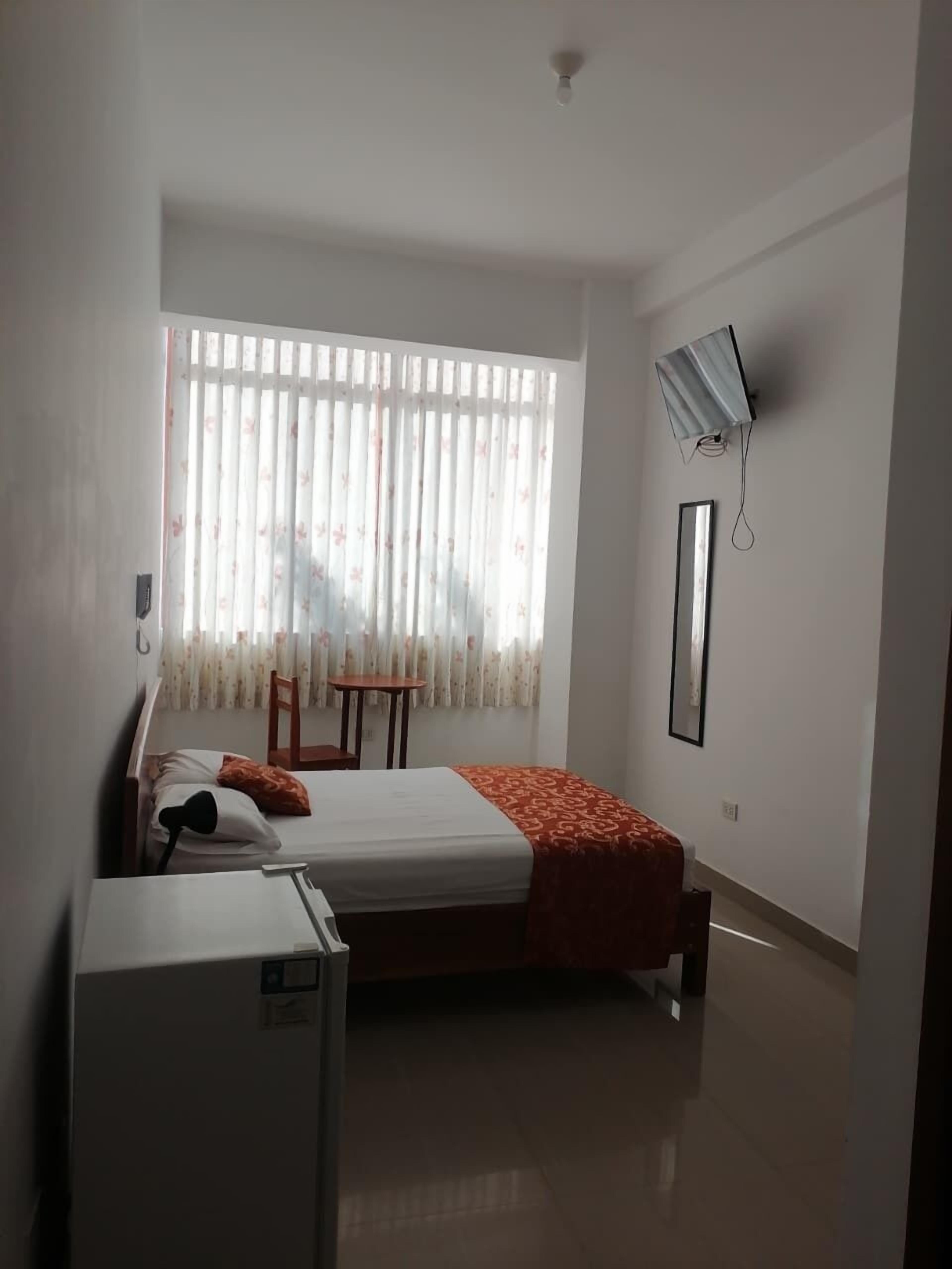 Minibar, coffres-forts dans les chambres, Wi-Fi gratuit, draps fournis