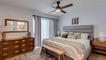 2 bedrooms, iron/ironing board, travel crib, free WiFi