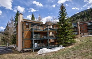 Exterior - Ski lodge chic East Vail Condo w/Stunning Views, Free Shuttle Access, Hot Tub (Vail)