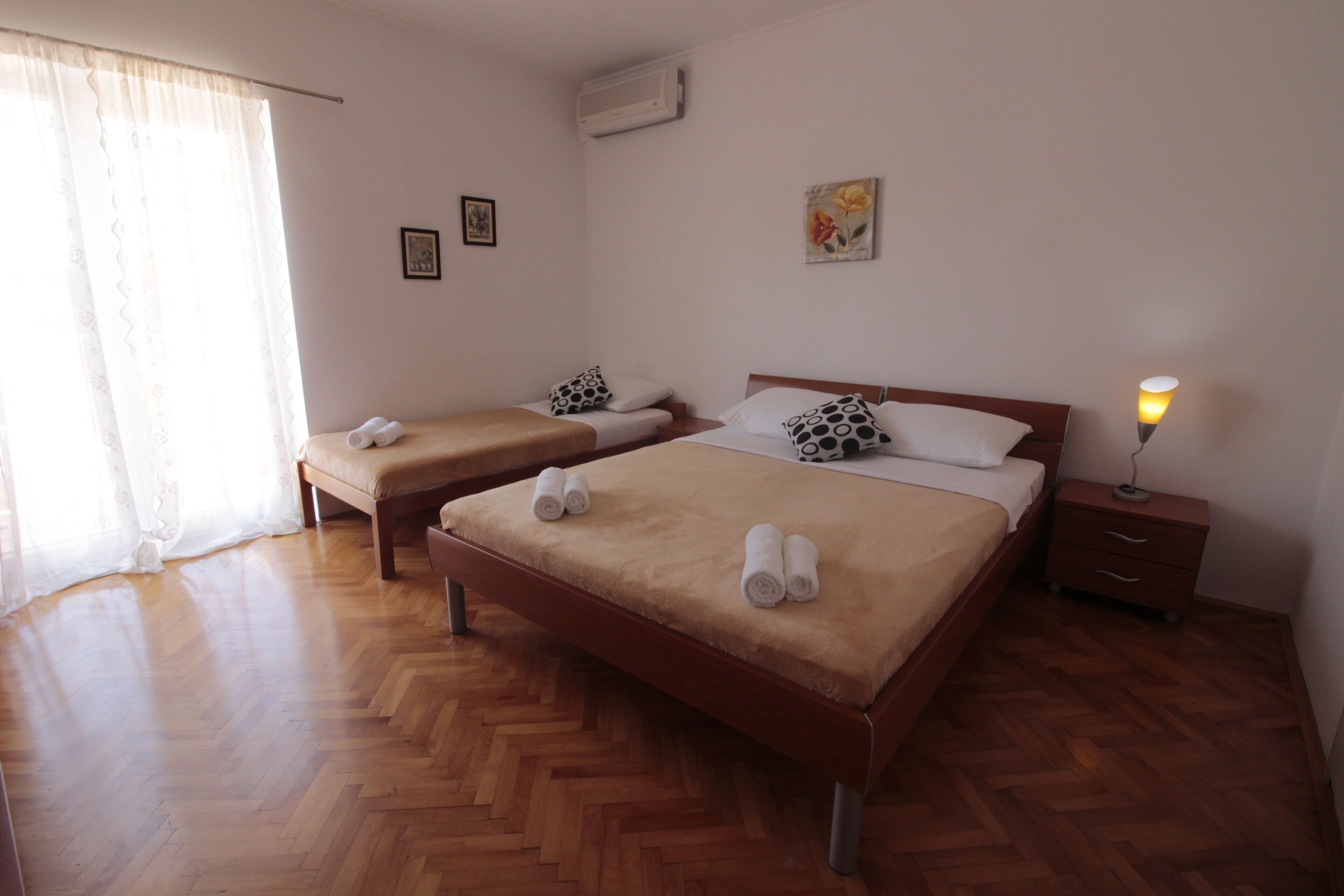 Wi-fi (inkludert) og sengetøy