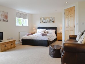 2 室のベッドルーム、WiFi