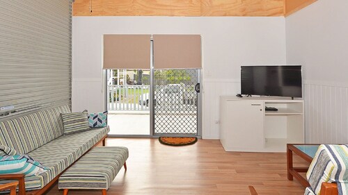 Hami's Retreat - Burrum Heads- Close to Boatramp -2BR - Aircon