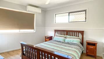 2 bedrooms