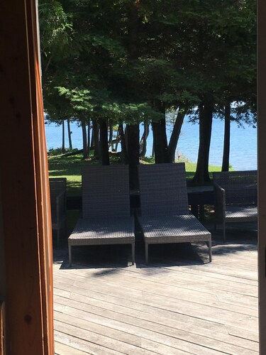 Beautiful Upper Peninsula Cottage