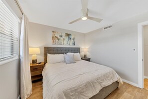 1 bedroom, Internet