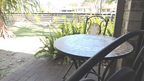Outdoor dining - Cresta 1 Crescent Head (Crescent Head)