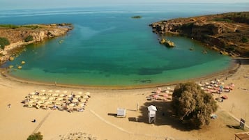 Sun-loungers, beach towels