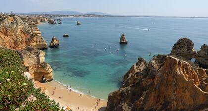 Chez Imaginary - Perfect Hideout 4 Couples