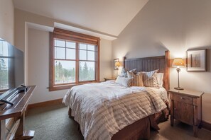 3 chambres, accès au Wi-Fi (inclus), literie fournie