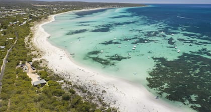 Pet Friendly, Fuss Free Quindalup Beach House