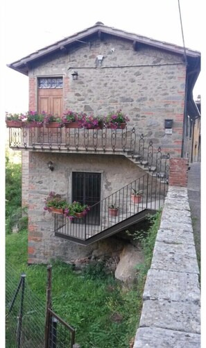 Esterni