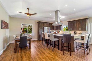 Fridge, microwave, oven, stovetop - Reduced DEC Rate! 4 Bdrm A/C Home Near Golf & Beaches (Princeville)