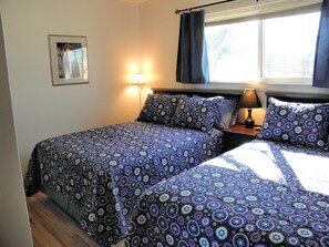 2 bedrooms, iron/ironing board, travel cot, free WiFi