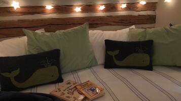 4 Schlafzimmer, Schreibtisch, Bügeleisen/Bügelbrett, kostenloses WLAN