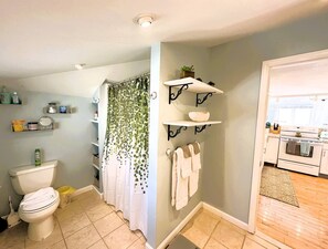 Hair dryer, towels