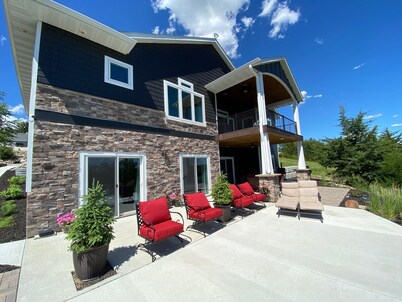 The Lake House - Lakeview with 6 bedrooms - Yankton,  SD