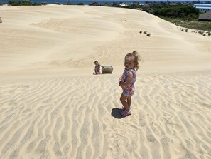Beach nearby, sun-loungers, beach towels