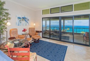 TV, DVD player, stereo - Ridge Villa 2423-24 Platinum level, remodeled townhouse with exquisite ocean, coastal and island views! (Lahaina)