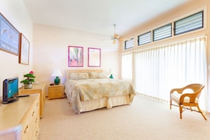 2 bedrooms, iron/ironing board, WiFi, bed sheets - Reduced Rates! Fabulous ocean and coastal view villa, with a lanai you may never want to leave! (Lahaina)