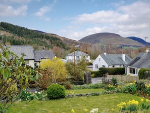 Property grounds - 3 bedroom accommodation in Keswick (Keswick)