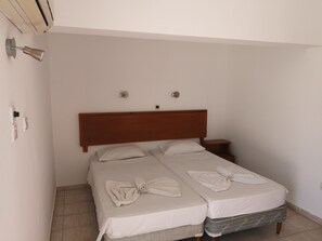 1 غرفة نوم وخزنة داخل الغرفة وواي فاي مجانًا وملاءات أسرّة