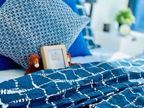 Signature-Apartment, 2 Queen-Betten, Stadtblick | Bügeleisen/Bügelbrett, kostenloses WLAN, Bettwäsche