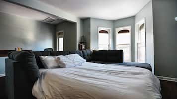 1 bedroom, iron/ironing board, free WiFi, bed sheets