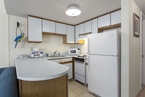 Fridge, microwave, oven, stovetop