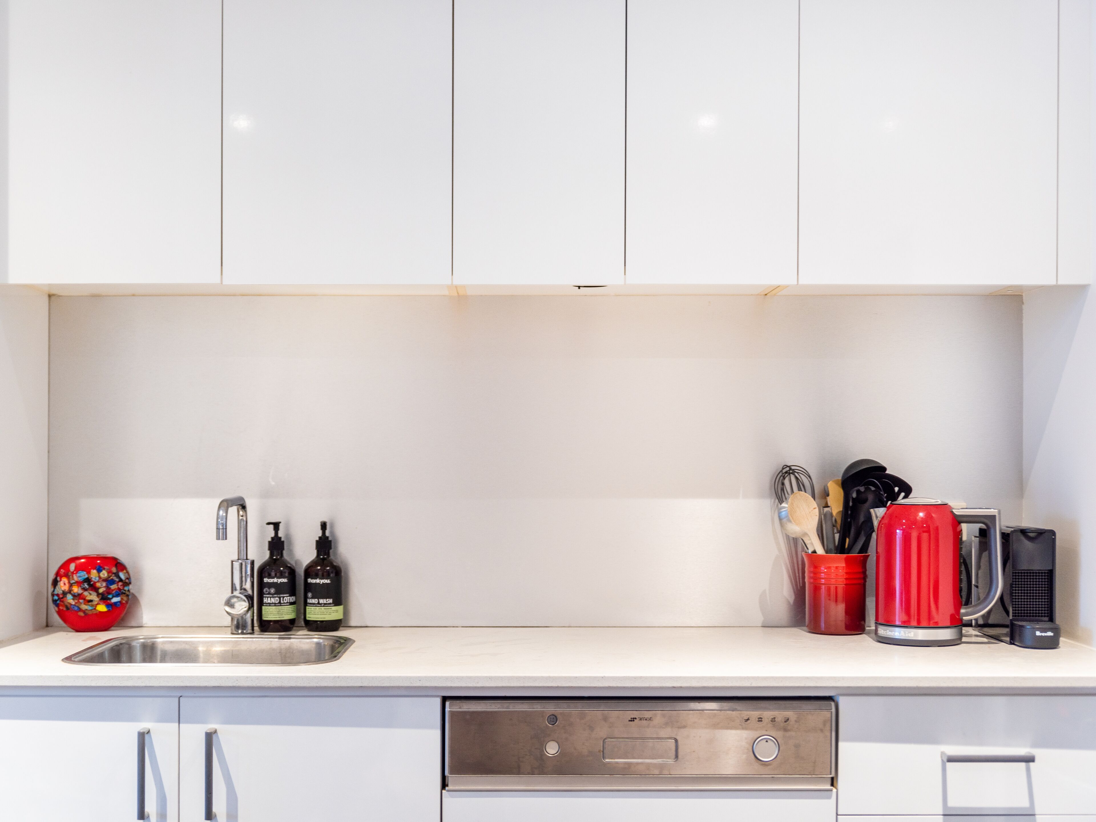 Prized Paddington apartment at its super convenient best — image 12