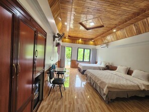 Quadruple Room, Lake View | Minibar, in-room safe, desk, blackout curtains