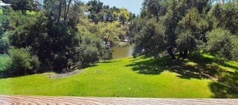 Lakefront Nacimiento home close to West Ramp, Internet, Dish, Pet Friendly too