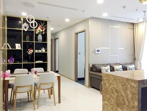 In-room dining - Saffron Casa (Ho Chi Minh City)