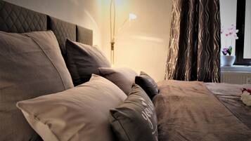 1 Schlafzimmer, Zimmersafe, WLAN, Bettwäsche