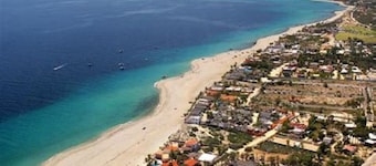 Großartige Lage, 2 Blocks vom Strand entfernt.