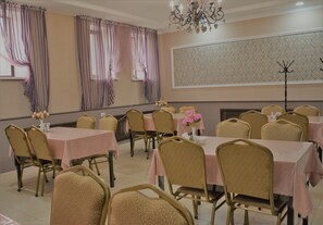 Restaurant - Korkem Hotel (Astana)