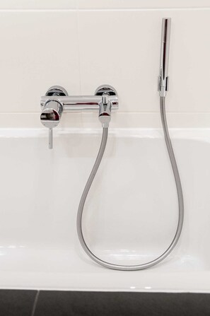 Imagen sin descripción, 5 de 16, botón