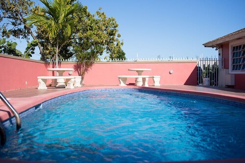 COCOPLUM REST N HIDEAWAY #2