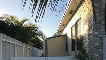 Enceinte de lâhĂ©bergement