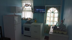 Rom – standard, 1 dobbeltseng, havutsikt | Eget kjøkken | Brødrister og spisebord