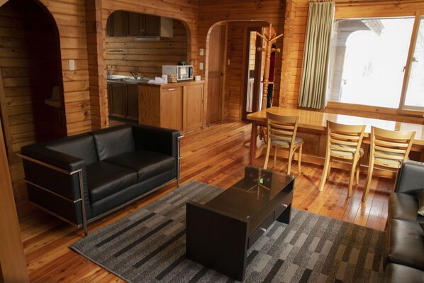 Interior detail - Yamaga Chalet (Hakuba)