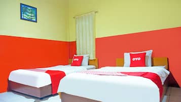 1 habitación, escritorio, wifi gratis y ropa de cama