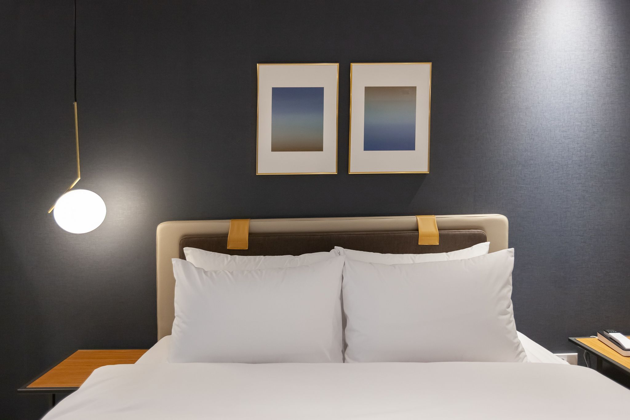 deluxe double room | free wifi