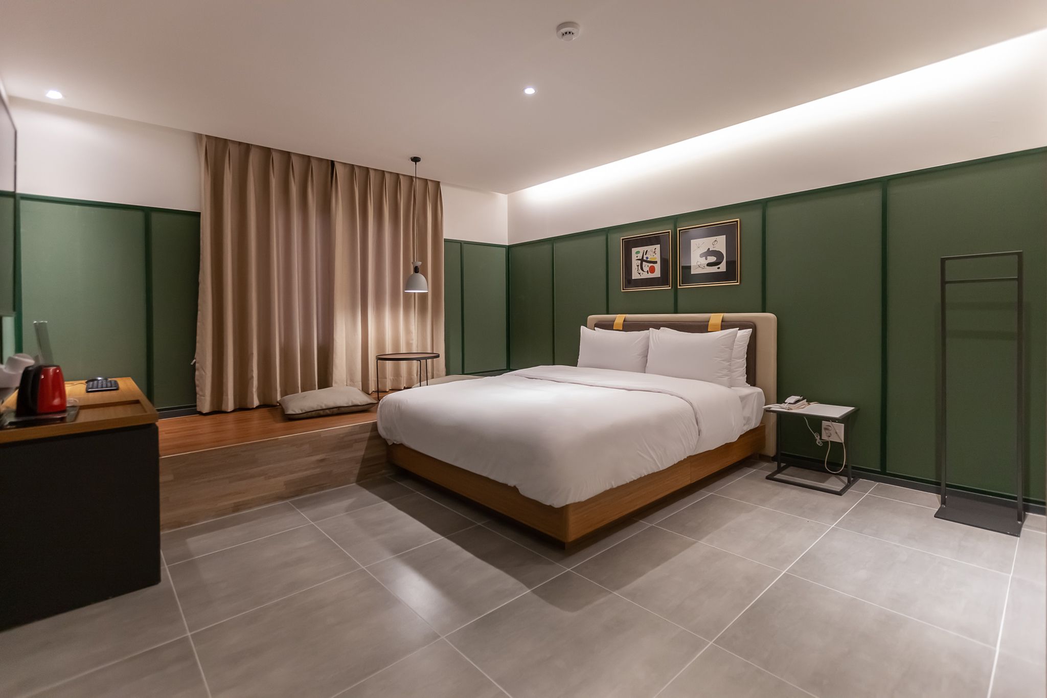 deluxe double room | free wifi